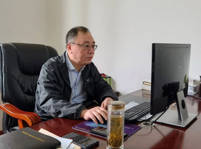 打開思想閘門 讓混改向縱深發(fā)展—省建科院第二黨支部開展解放思想大討論活動(dòng)紀(jì)實(shí)(圖4) 打開思想閘門 讓混改向縱深發(fā)展—省建科院第二黨支部開展解放思想大討論活動(dòng)紀(jì)實(shí)(圖4)