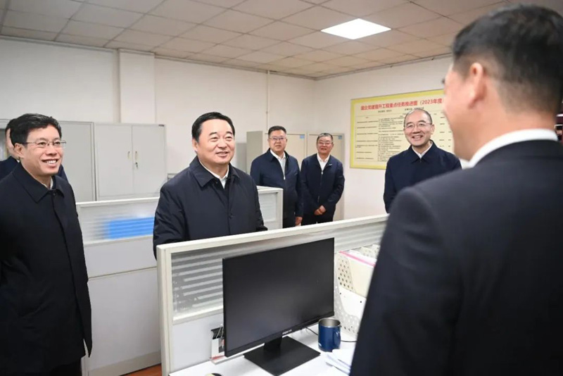 郝鵬在省國資委調研時強調 解放思想堅定信心加快推動國有企業高質量發展 為實現遼寧全面振興新突破提供堅實戰略支撐(圖1) 郝鵬在省國資委調研時強調 解放思想堅定信心加快推動國有企業高質量發展 為實現遼寧全面振興新突破提供堅實戰略支撐(圖1)